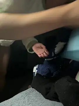 Snapshot of daaqnn chatting on 12.05.25 daaqnn online show from 12.05.25