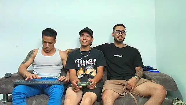 thebadboys05 online show from 11.19.25