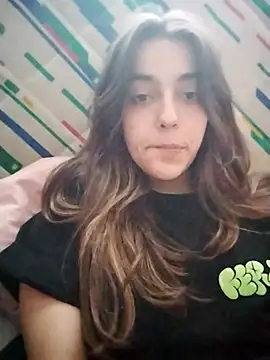 Snapshot of mooreenaa23 chatting on 11.01.25 mooreenaa23 online show from 11.01.25