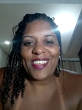 Snapshot of Maliaebonyfetish chatting on 03.01.26 Maliaebonyfetish online show from 03.01.26