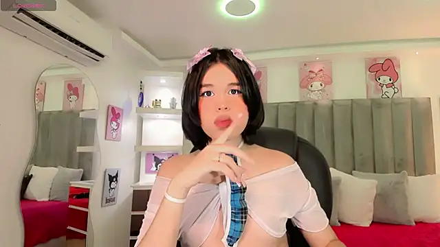 ClaudiaSophia online show from 01.11.26