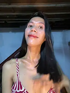 Snapshot of bellaUtops chatting on 05.19.26 bellaUtops online show from 05.19.26