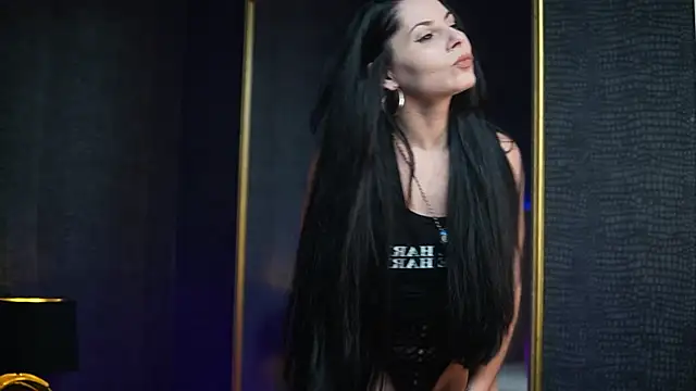 GiaEasyIce online show from 11.28.25