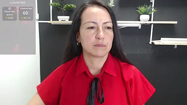 Lauryn Jones online show from 06.05.26