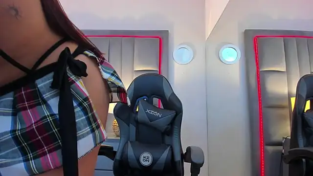 BriannaRivera online show from 11.24.25