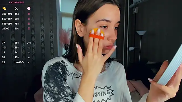 JacalynSchreiber online show from 12.02.25