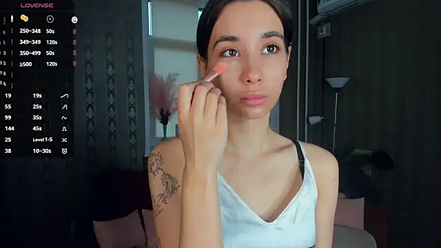 JacalynSchreiber online show from 12.20.25