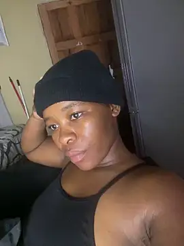 MiyaXo2 online show from 03.18.26