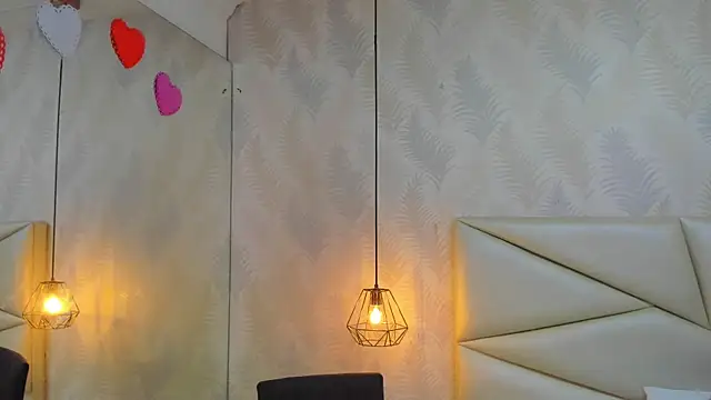 laurettedela rouse online show from 11.06.25