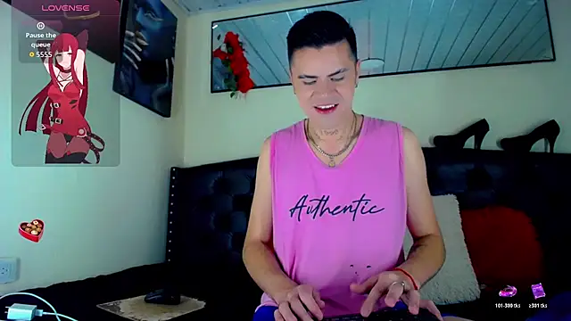 Snapshot of Sebastian_Loaiza chatting on 11.03.25 Sebastian Loaiza online show from 11.03.25