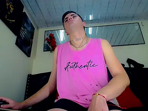 Sebastian Loaiza online show from 11.08.25