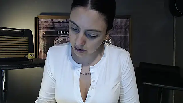 Snapshot of mickystrumia23 chatting on 07.31.26 mickystrumia23 online show from 07.31.26