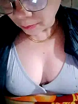 small-house123 online show from 02.03.26