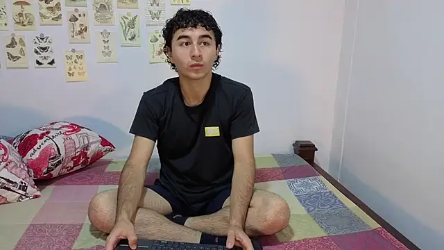 Raven Eclipse online show from 04.17.26