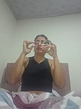 GISELLA   online show from 12.05.25