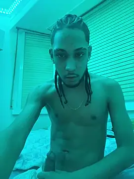 Snapshot of manuelrde chatting on 11.01.25 manuelrde online show from 11.01.25