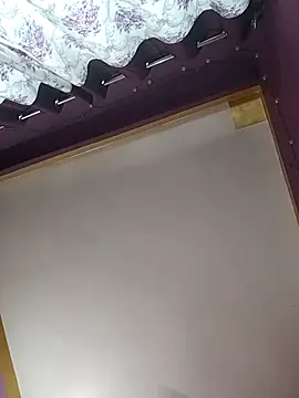 Snapshot of Himani-baby chatting on 11.06.25 Himani-baby online show from 11.06.25