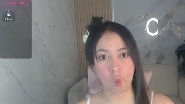 Snapshot of gabriella_storm_tf chatting on 04.23.26 gabriella storm tf online show from 04.23.26