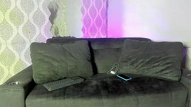 Boy savoy online show from 02.04.26