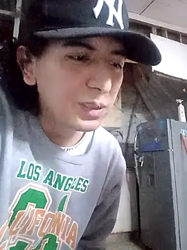 Snapshot of sexboyfit chatting on 11.02.25 sexboyfit online show from 11.02.25