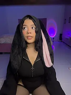 EmillieX online show from 02.18.26