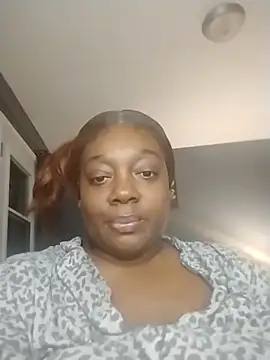 Snapshot of BiancaClarkson chatting on 12.22.25 BiancaClarkson online show from 12.22.25