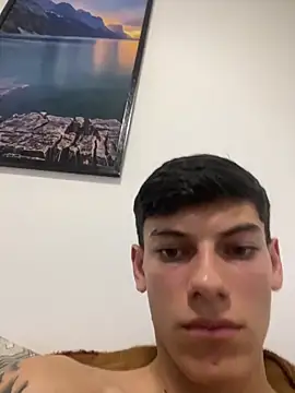 Snapshot of johnbe054 chatting on 11.02.25 johnbe054 online show from 11.02.25