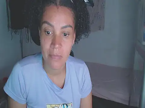 Snapshot of shayna_cute chatting on 05.08.26 shayna cute online show from 05.08.26