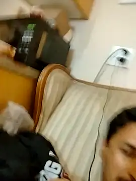 m8je online show from 11.14.25