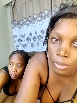 SexyLipss  online show from 04.18.26