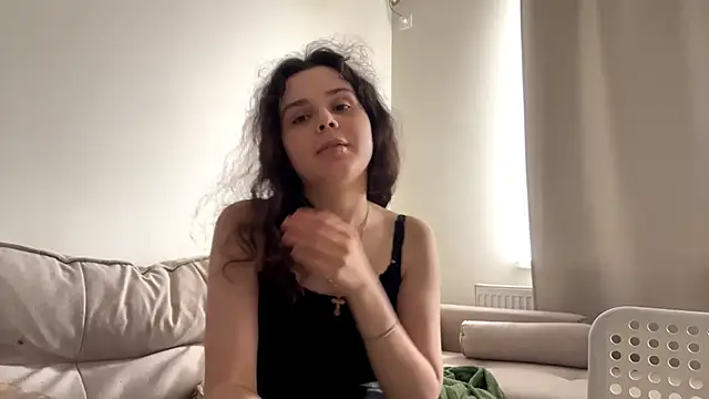 Snapshot of RosaleeSwint chatting on 11.09.25 RosaleeSwint online show from 11.09.25