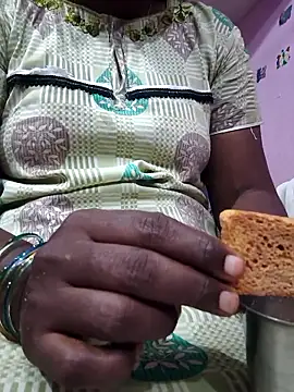 hyd couple7878 online show from 11.23.25