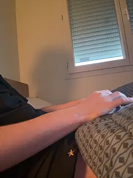 homme20 online show from 12.22.25