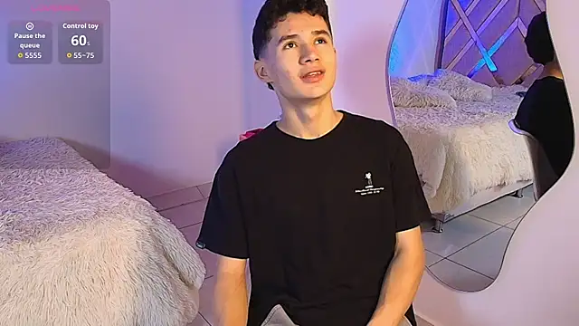 Eiden Blake online show from 04.20.26