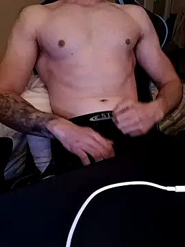 Snapshot of alberto_g93 chatting on 12.15.25 alberto g93 online show from 12.15.25