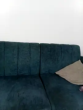 Ari 1217 online show from 12.18.25