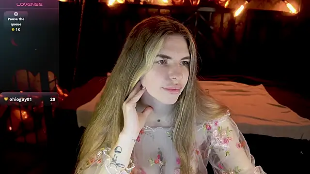 DanielaReign online show from 02.18.26