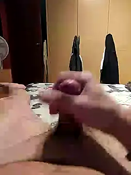 Snapshot of Cini75 chatting on 12.01.25 Cini75 online show from 12.01.25