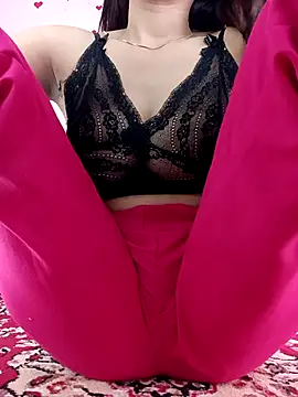 Saniya76 online show from 04.19.26