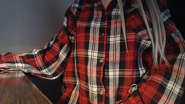 charm  me online show from 04.23.26