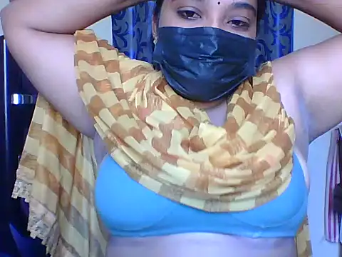 Snapshot of Mathi_cam chatting on 03.28.26 Mathi cam online show from 03.28.26