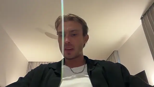 Snapshot of DanteRay chatting on 06.06.26 DanteRay online show from 06.06.26