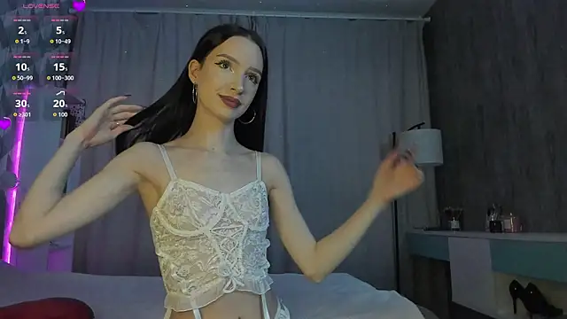 Snapshot of luna_sexy0 chatting on 11.10.25 luna sexy0 online show from 11.10.25