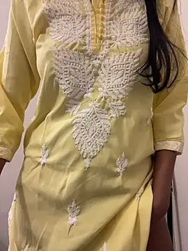 Snapshot of Meme_hotty58 chatting on 11.04.25 Meme hotty58 online show from 11.04.25