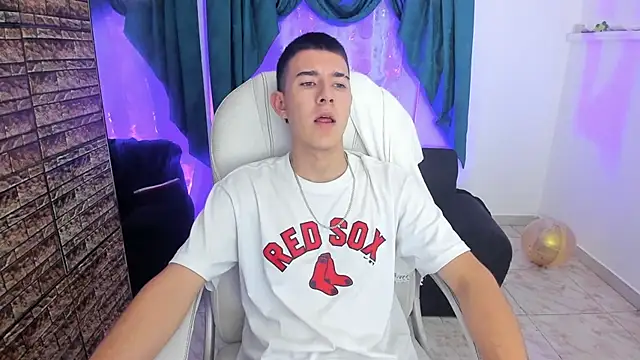 Aleck Boy online show from 11.13.25