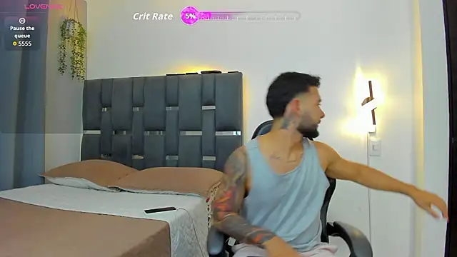 Snapshot of noah_corvelle chatting on 02.01.26 noah corvelle online show from 02.01.26