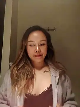 thu-cuoi online show from 11.21.25