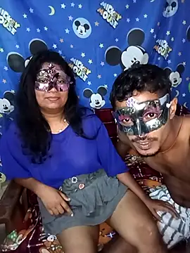 Snapshot of Sl-nishaking chatting on 12.14.25 Sl-nishaking online show from 12.14.25