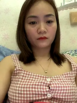 Snapshot of Bana-gibee chatting on 12.05.25 Bana-gibee online show from 12.05.25