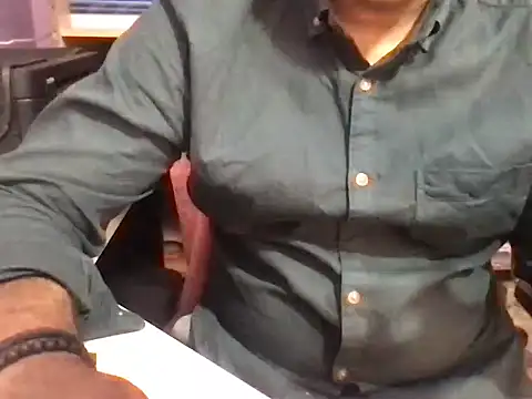 Snapshot of KingCobra_07 chatting on 03.17.26 KingCobra 07 online show from 03.17.26